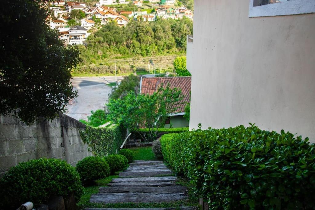 Casa de férias Casa Aconchegante Com Lareira E Linda Vista Campos do Jordão